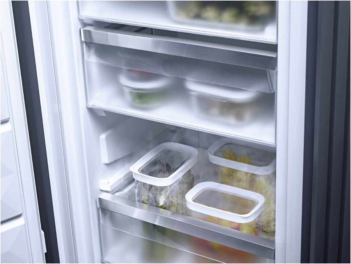 Встраиваемый морозильник Miele FNS 7794 E